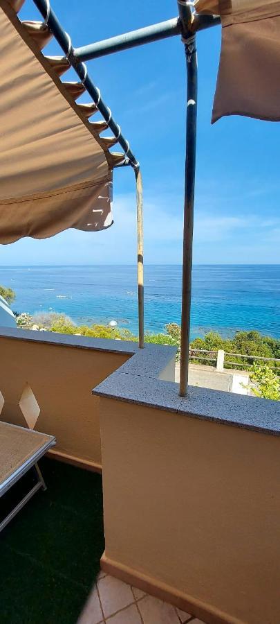 Independent Apartment With Spectacular View Cala Gonone Zewnętrze zdjęcie